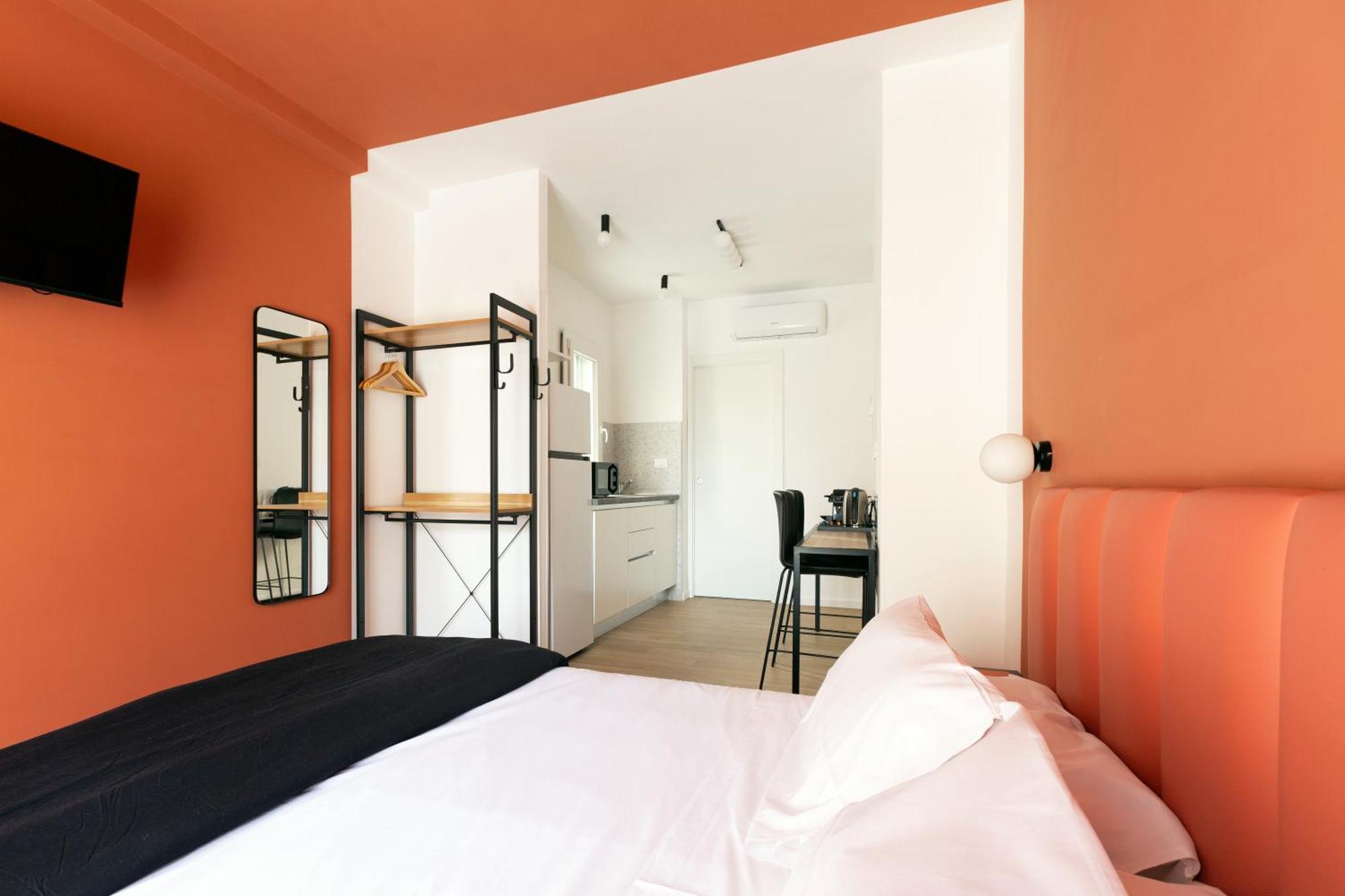 Luciano Queen's Roma