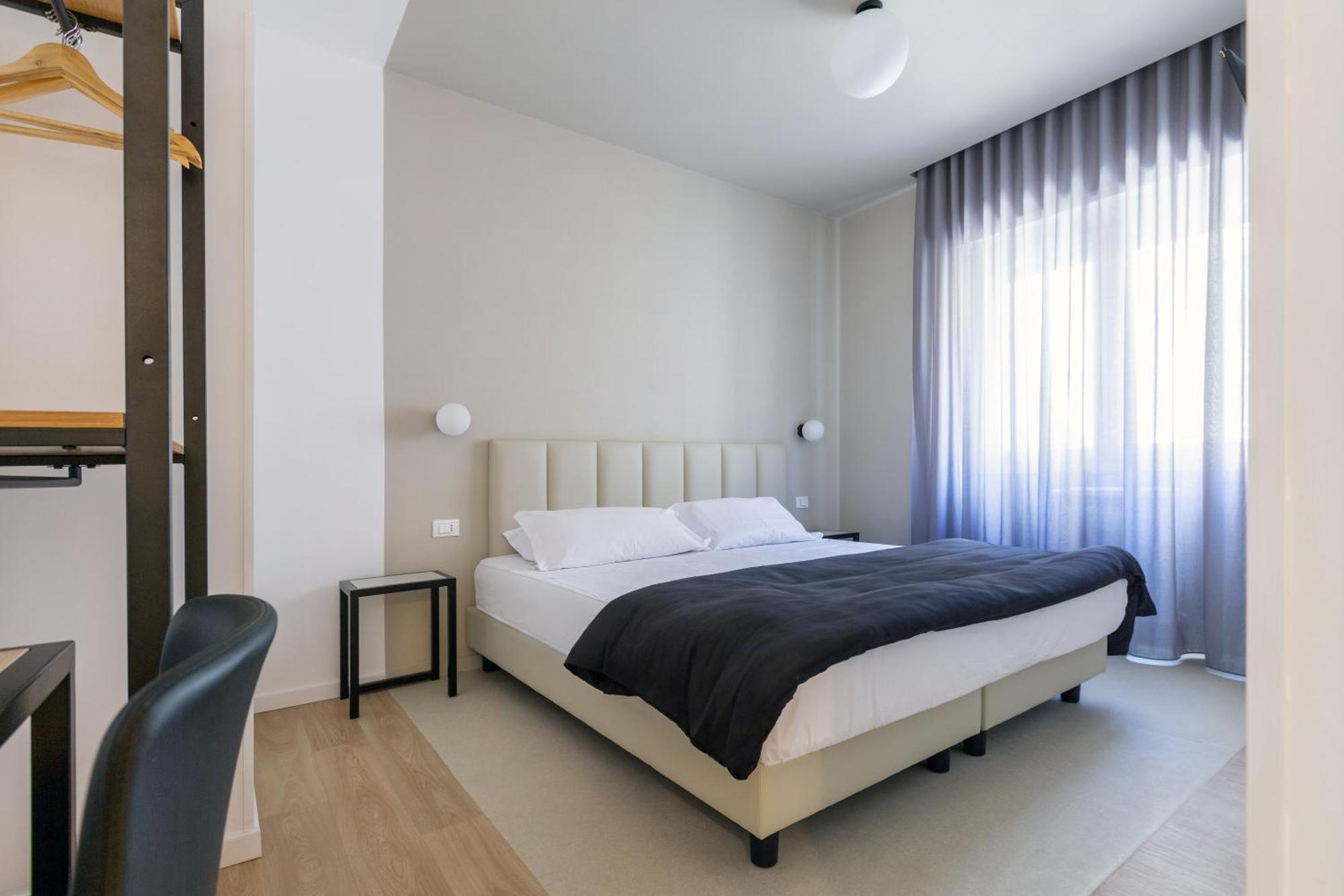 Luciano Queen's * Roma